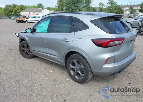 2023 Ford Escape St-Line z USA, uszkodzony, nr VIN 1FMCU9MN6PUA08596